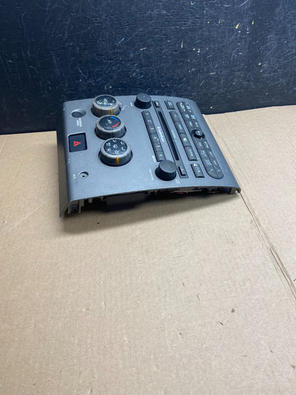 2004 - 2007 Nissan Titan Radio CD Player Climate Control AE4359 DG2