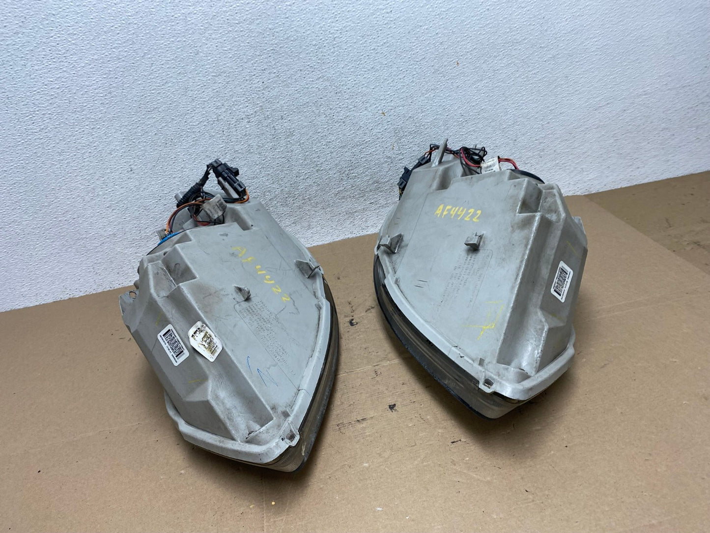 2005 - 2010 Chevrolet Cobalt Sedan Left+Right Headlights AF4422 LK10