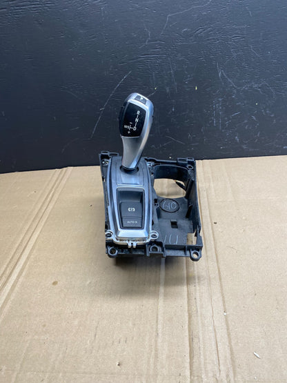 2007 to 2013 BMW X5 E70 Shift Shifter Selector Gear W/ Bezel AB8708 DG0