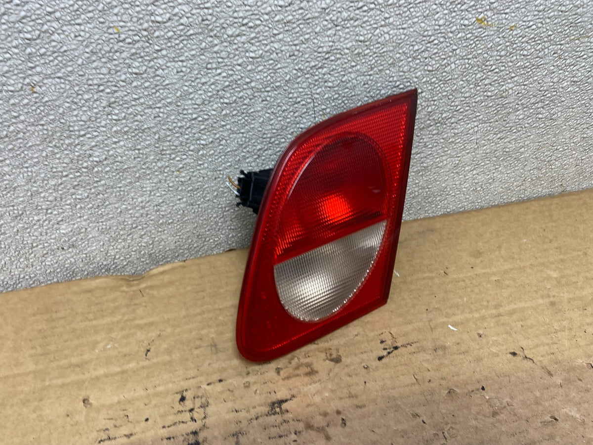 1996 - 1999 Mercedes-Benz E W210 E320 Right Passenger Inner Tail Light AB5255 L2