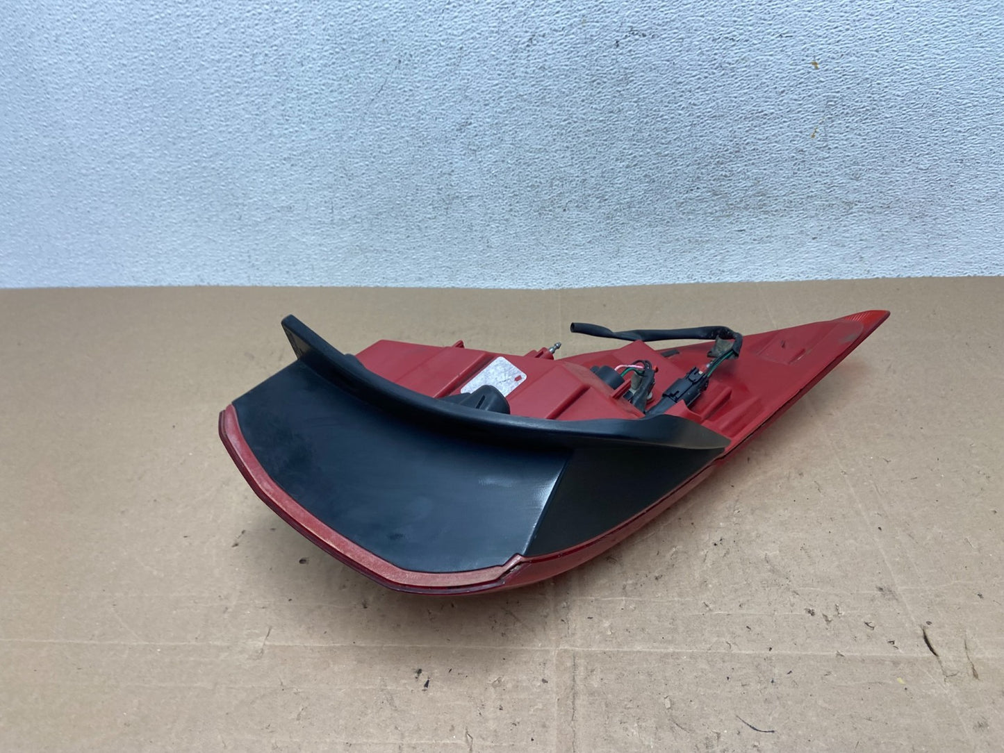 2011 to 2013 Kia Sportage Right Passenger RH Side Tail Light AE6035 DW4