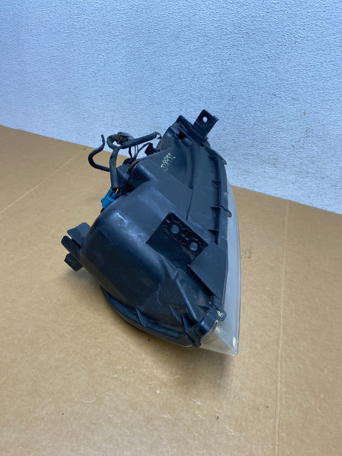 2004 2005 2006 Acura MDX Right Passenger RH Headlight Halogen AD8932 DW9