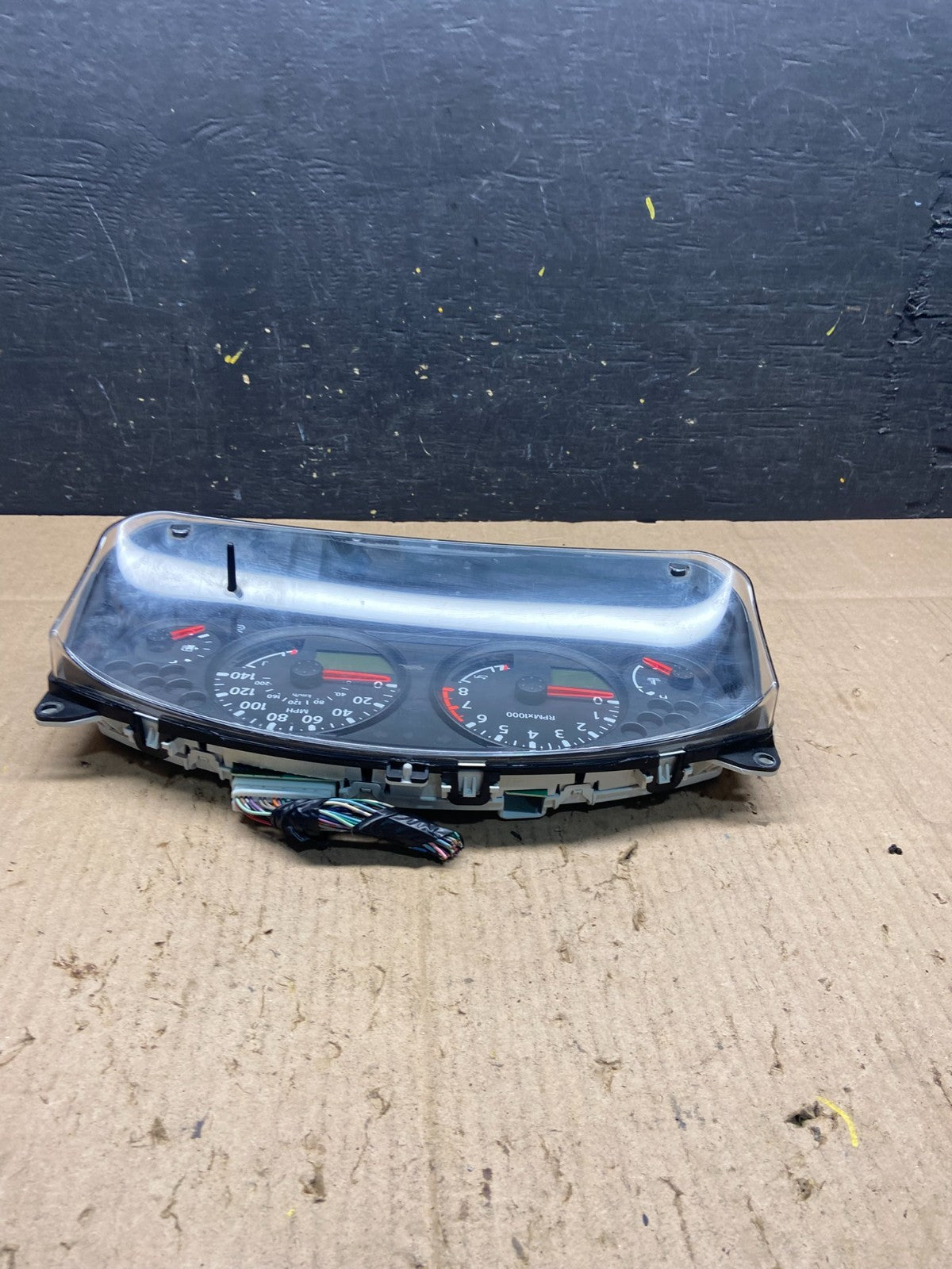 2005 Nissan Xterra Frontier Speedometer Cluster Gauge OEM Q0928 DG3