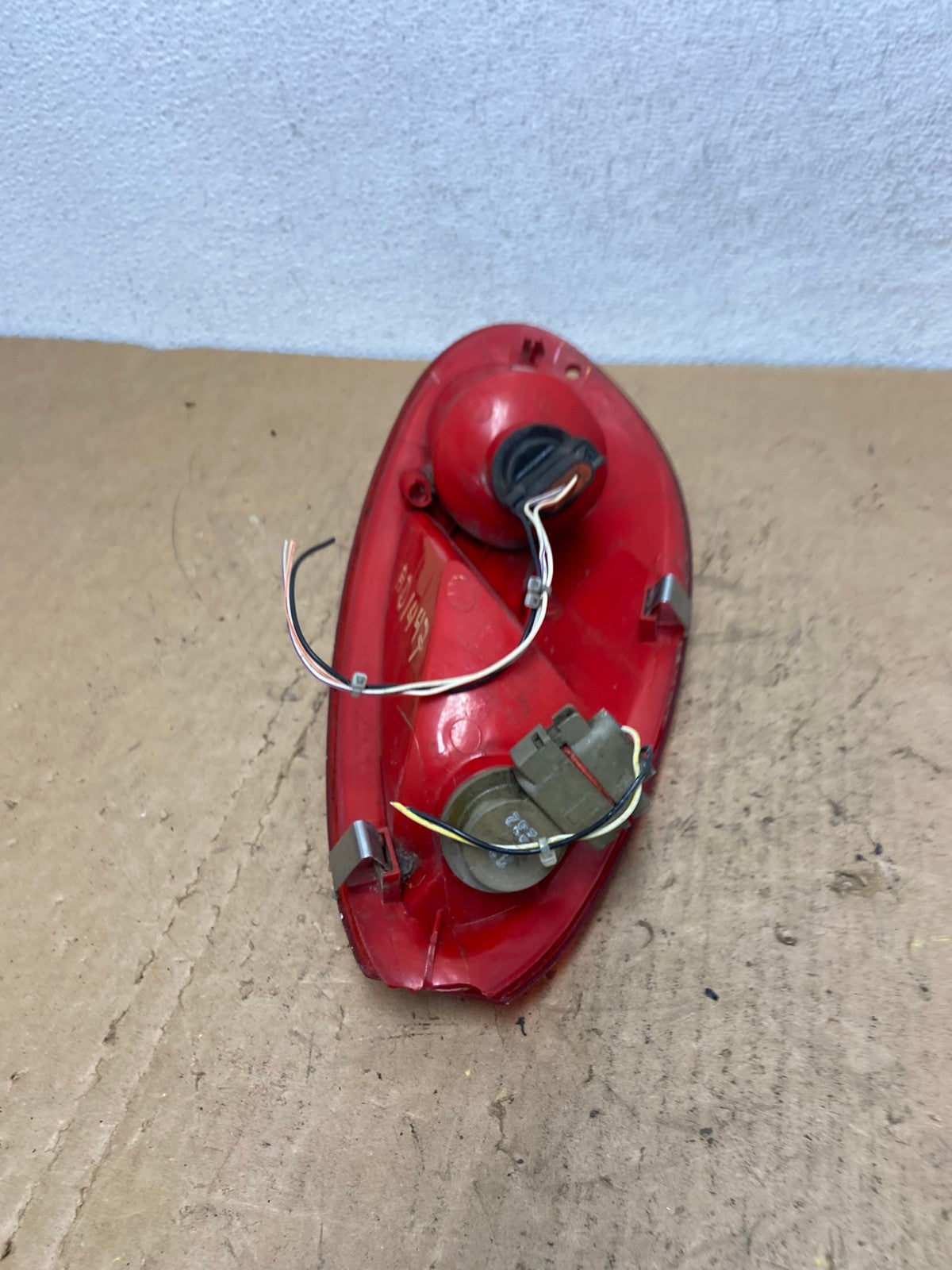 2006 to 2010 Chrysler PT Cruiser Right Passenger RH Tail Light AD1447 LK6