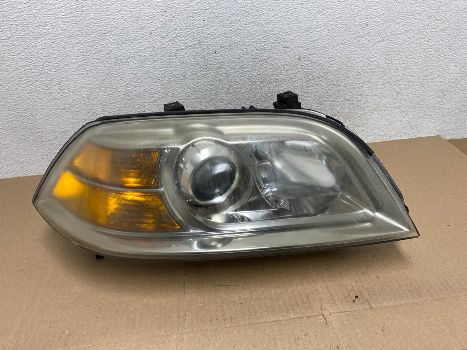 2004 2005 2006 Acura MDX Right Passenger RH Headlight Halogen AE6640 DW0