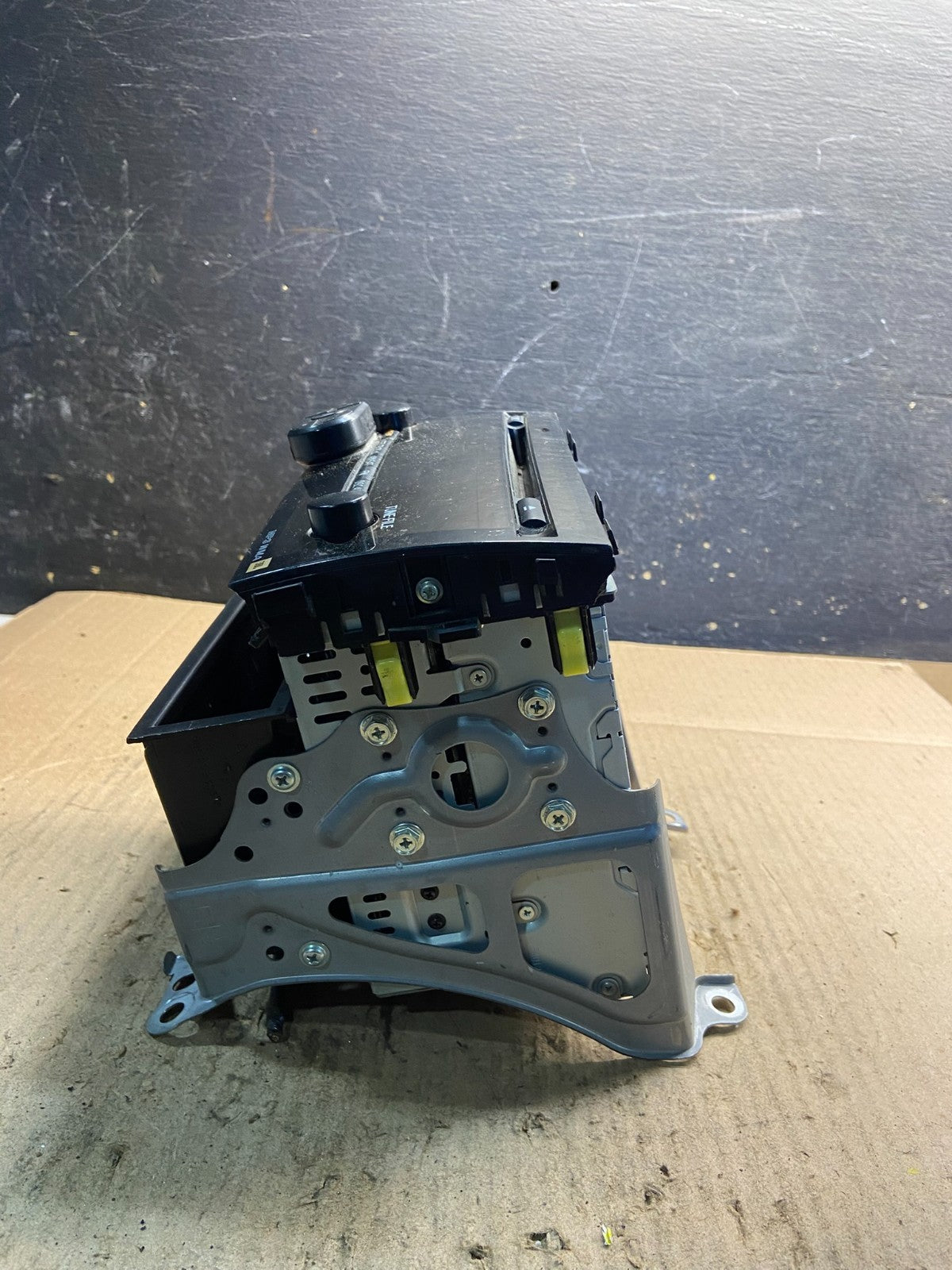 2006 to 2009 Toyota Prius OEM Radio AM/FM CD Player Oem Z0679 DG3