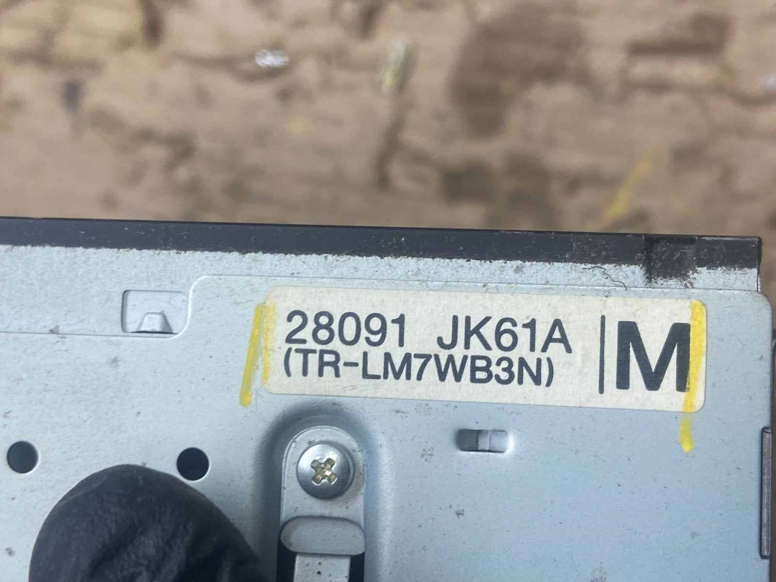 2008 to 2012 Nissan Armada QX56 Display Screen Information t9022 DG5