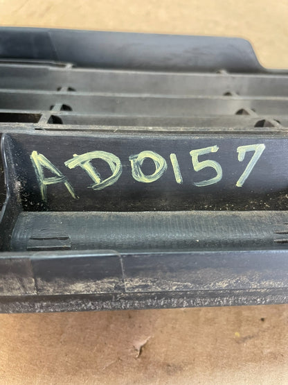 1993 to 1994 Nissan Sentra Front Upper Grill Grille AD0157 DG5
