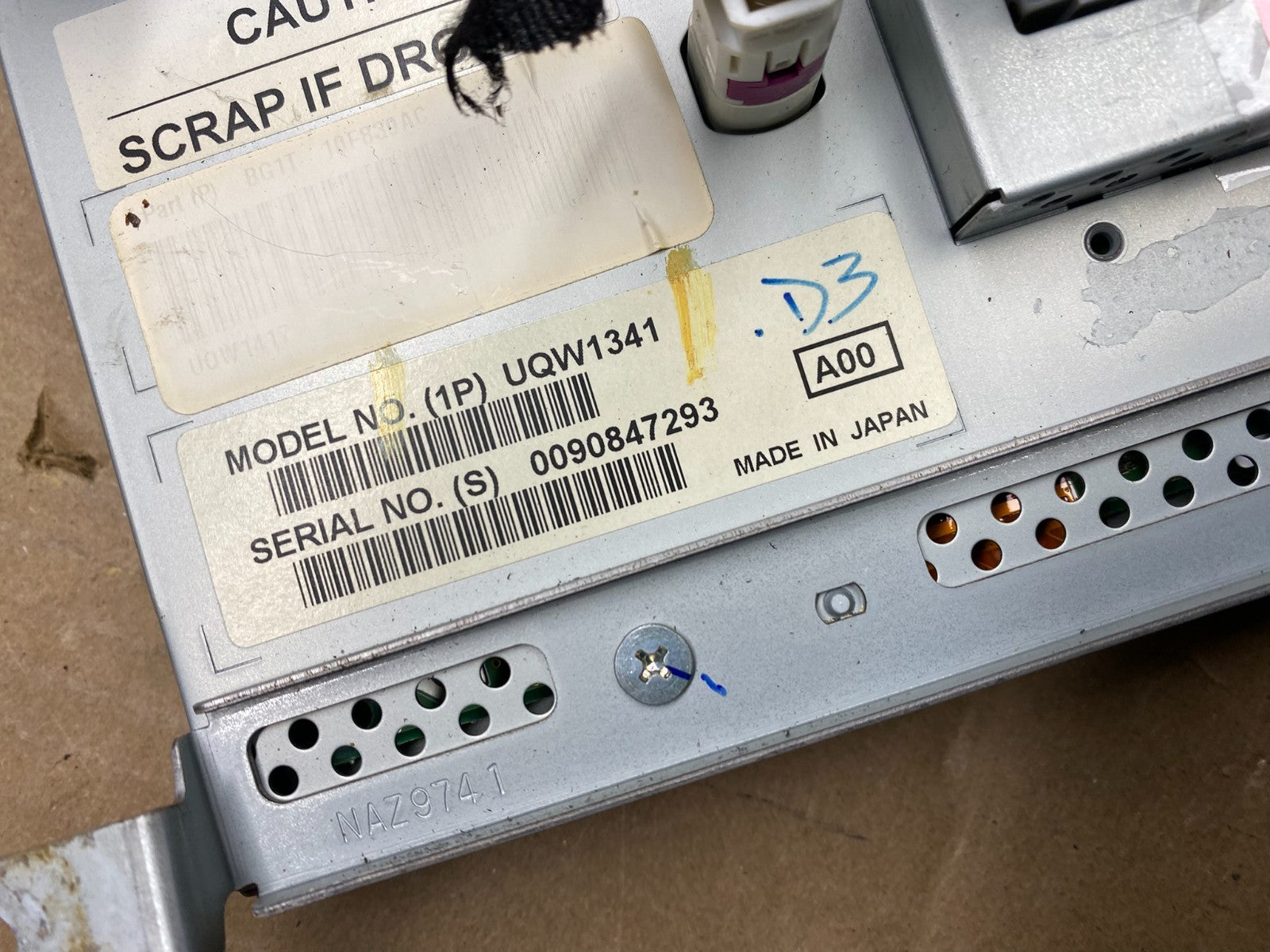 2011 to 2012 Ford Taurus Radio Information Display Screen Monitor AB9200 DG6
