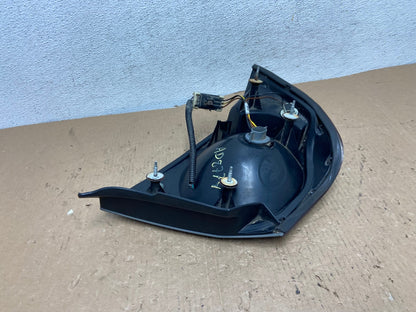2000 to 2005 Chevrolet Impala Right Passenger Rh Side Tail Light AD8774 LK4