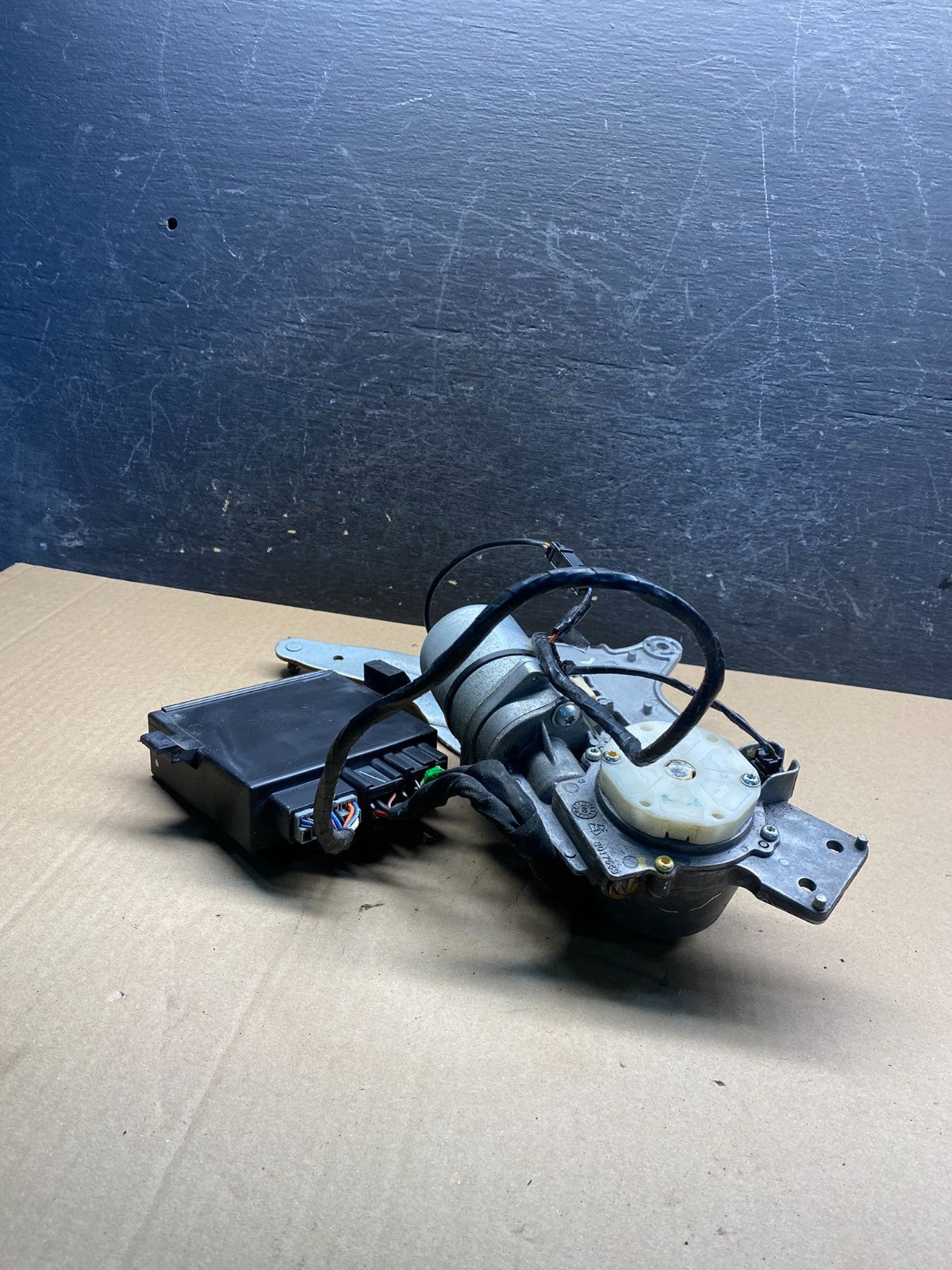 2009-2012 GMC Acadia Power Motor Liftgate Tailgate Control Module AF9297 DG4