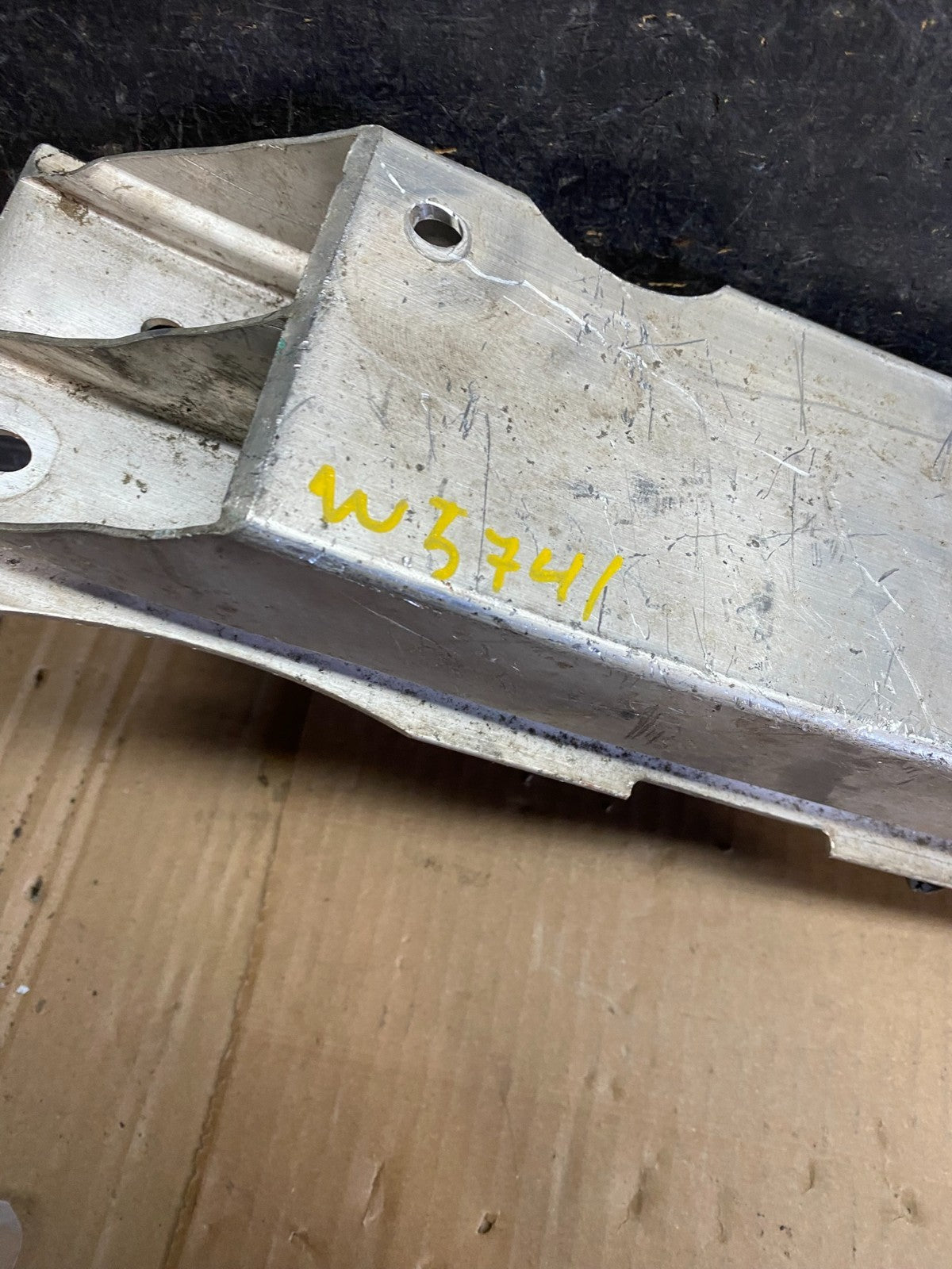 2007-2011 Mercedes W219 CLS550 Front Bumper Reinforcement Bar Impact OEM W57417
