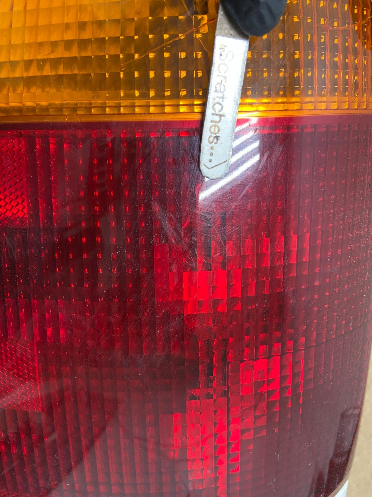 2002 to 2009 Gmc Envoy Left Driver Lh Side Tail Light AH3092 DW3