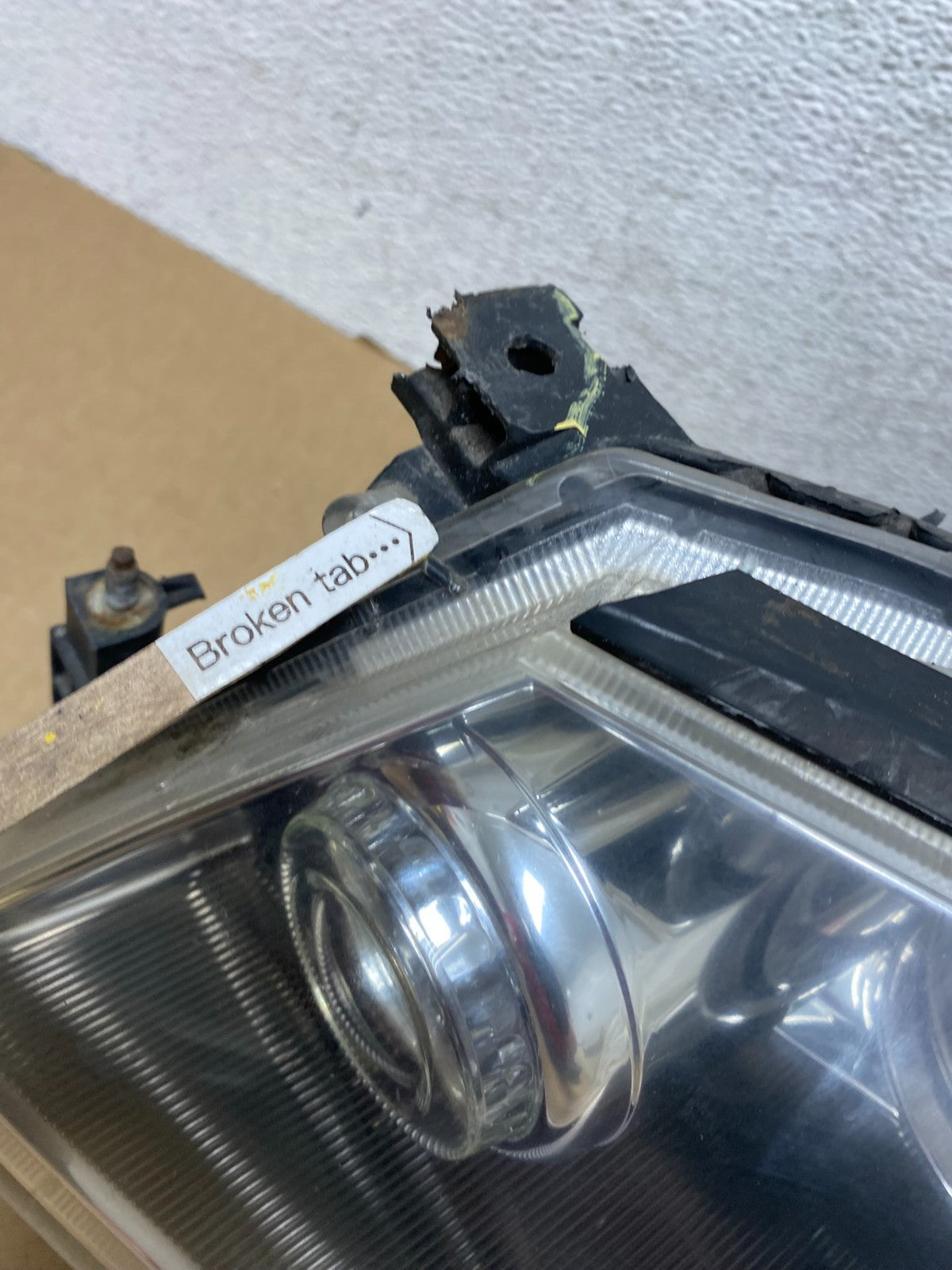 2006 to 2010 Infiniti M35 Left Driver Side Hid Xenon Headlight AF9597 DW5