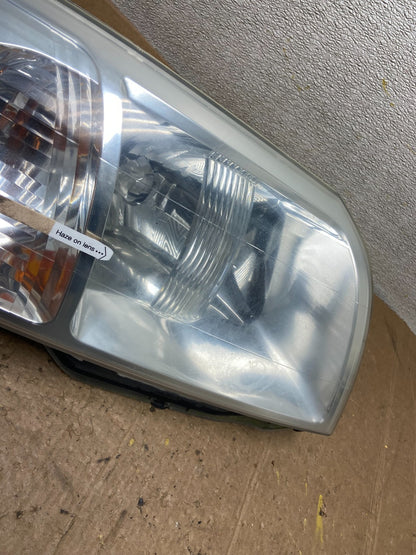 2004 - 2011 Mitsubishi Endeavor Headlight Right Passenger Rh Side Oem AA3844 DW4