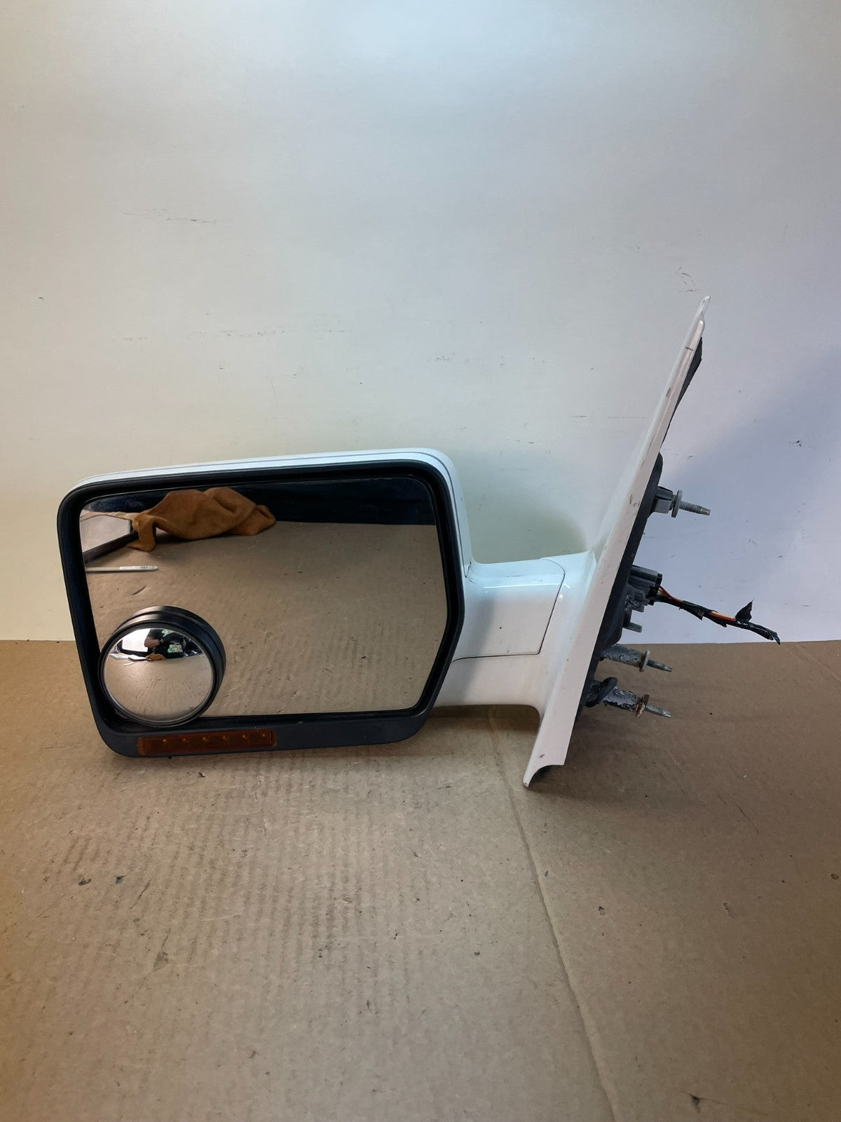 2004 to 2008 Ford F150 Left Driver LH Side View Door Mirror AH6234 DW8
