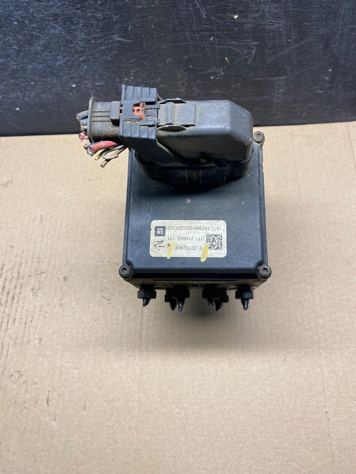 2012-2017 Chevrolet Express GMC Savana ABS Anti Lock Brake Pump ah3194 DG0