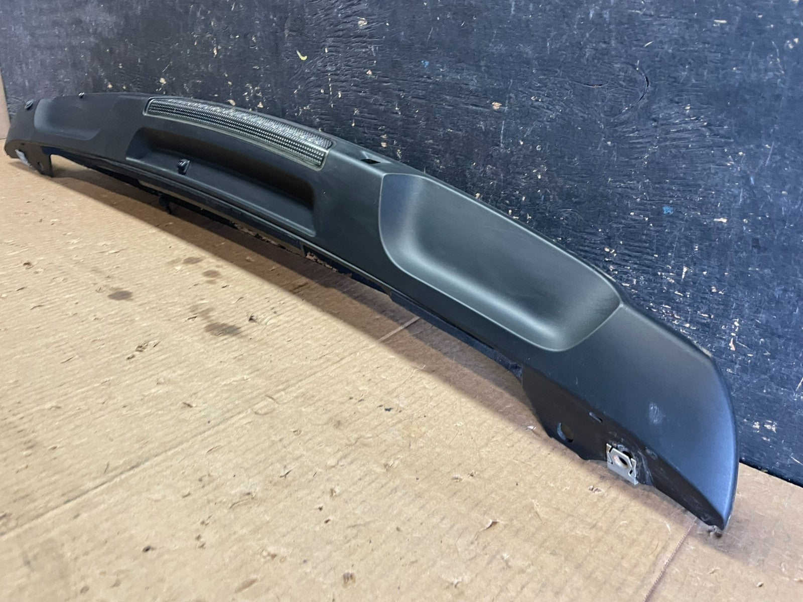 2012-2013 Range Rover Sport Rear Third Brake Light Cover y9723 DG1