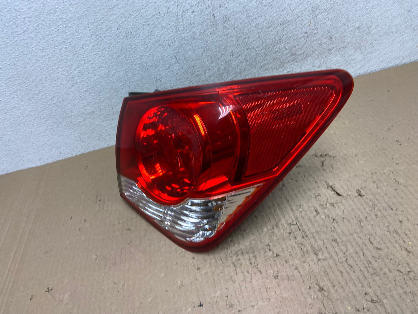 2011 2012 2013 2014 Chevrolet Cruze Right Passinger RH Side Tail Light AF2893 LK1