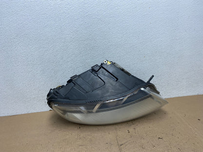 2005 to 2008 Audi A6 Right Passenger Side Headlight Xenon HID AG5679 DW4