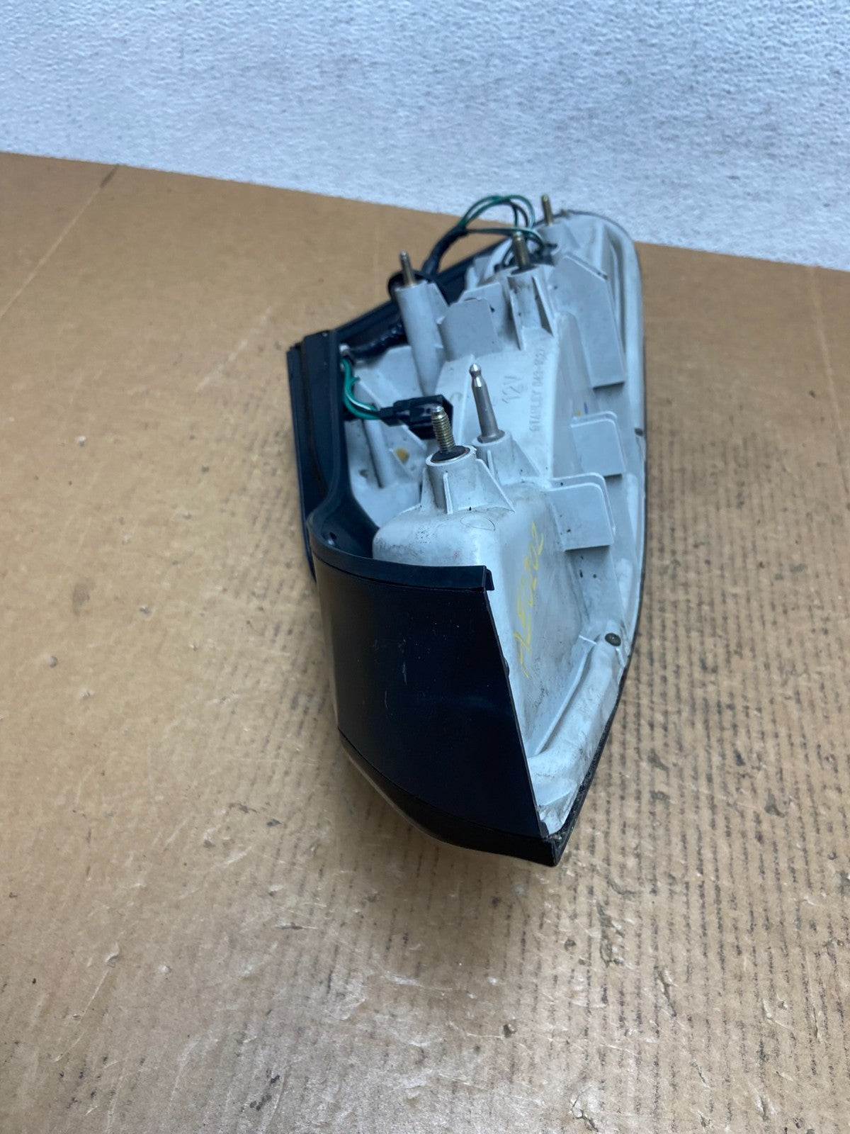 1997 to 2000 Dodge Avenger Left Driver LH Side Tail Light AE0202 DW5