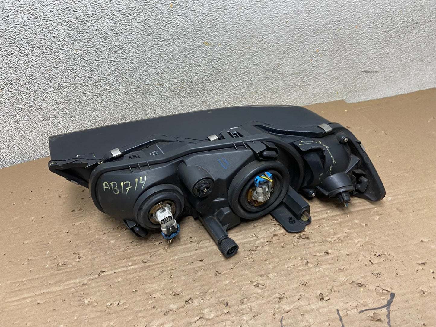 Halogen 1999 to 2002 Bmw Z3 Left Driver LH Clear Lens Headlight Oem AB1714 DG9