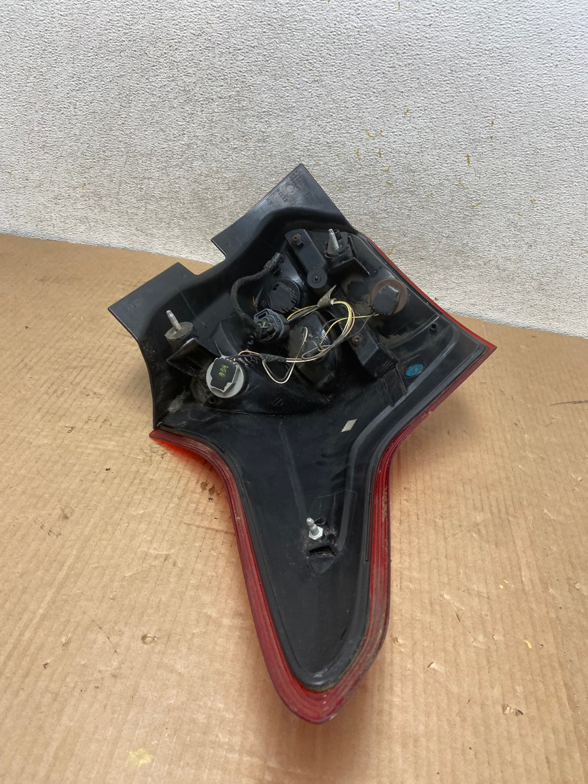 2012-2014 Ford Focus Hatchback Right Passenger Side Rh Tail LIght AI6982 LK8