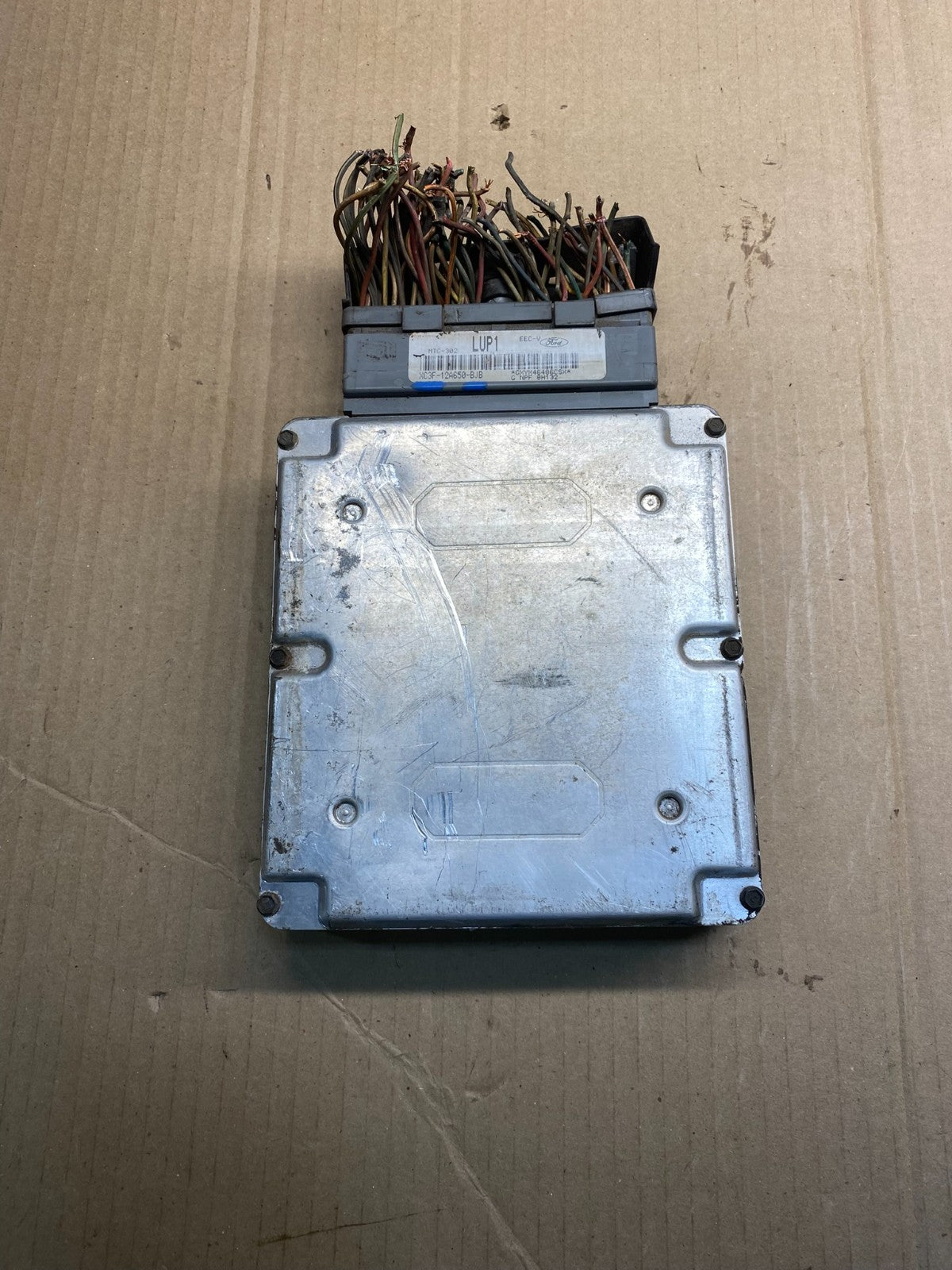 1999 Ford Truck F250 F350 6.8L Engine Control Module Unit ECU ECM AC0855 DG1