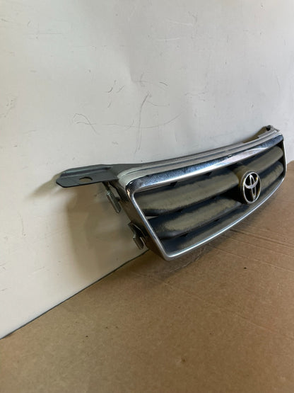 2000 to 2002 Toyota Camry Front Grill Grill AG75982