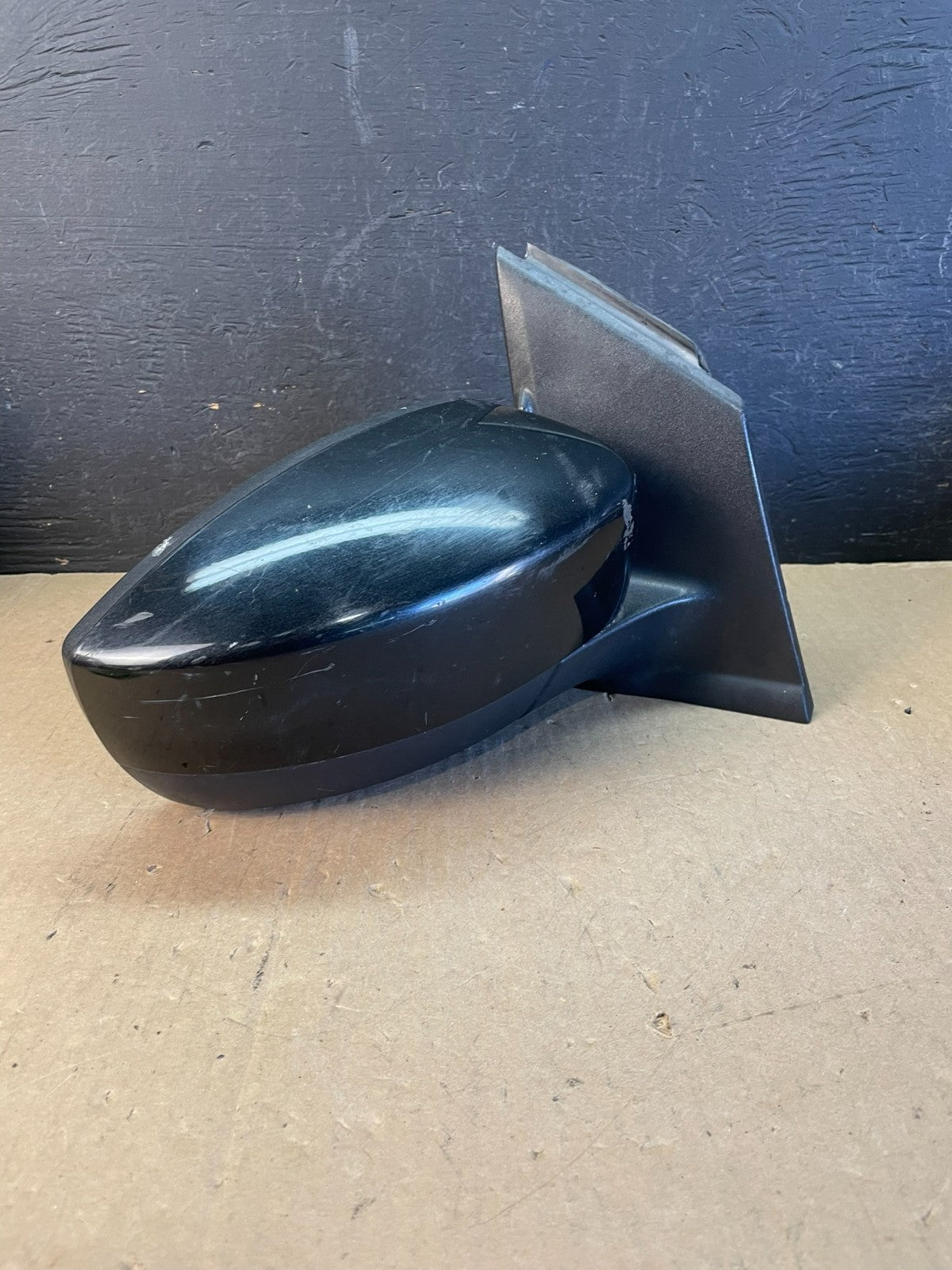 2013 - 2017 Ford Escape Right Passenger Power Door Mirror AD5636 DW1