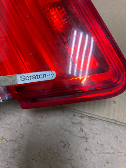 2009 - 2012 Bmw 7-Series F01 F02 750i Right Passenger Inner Tail Light O6681 DW3