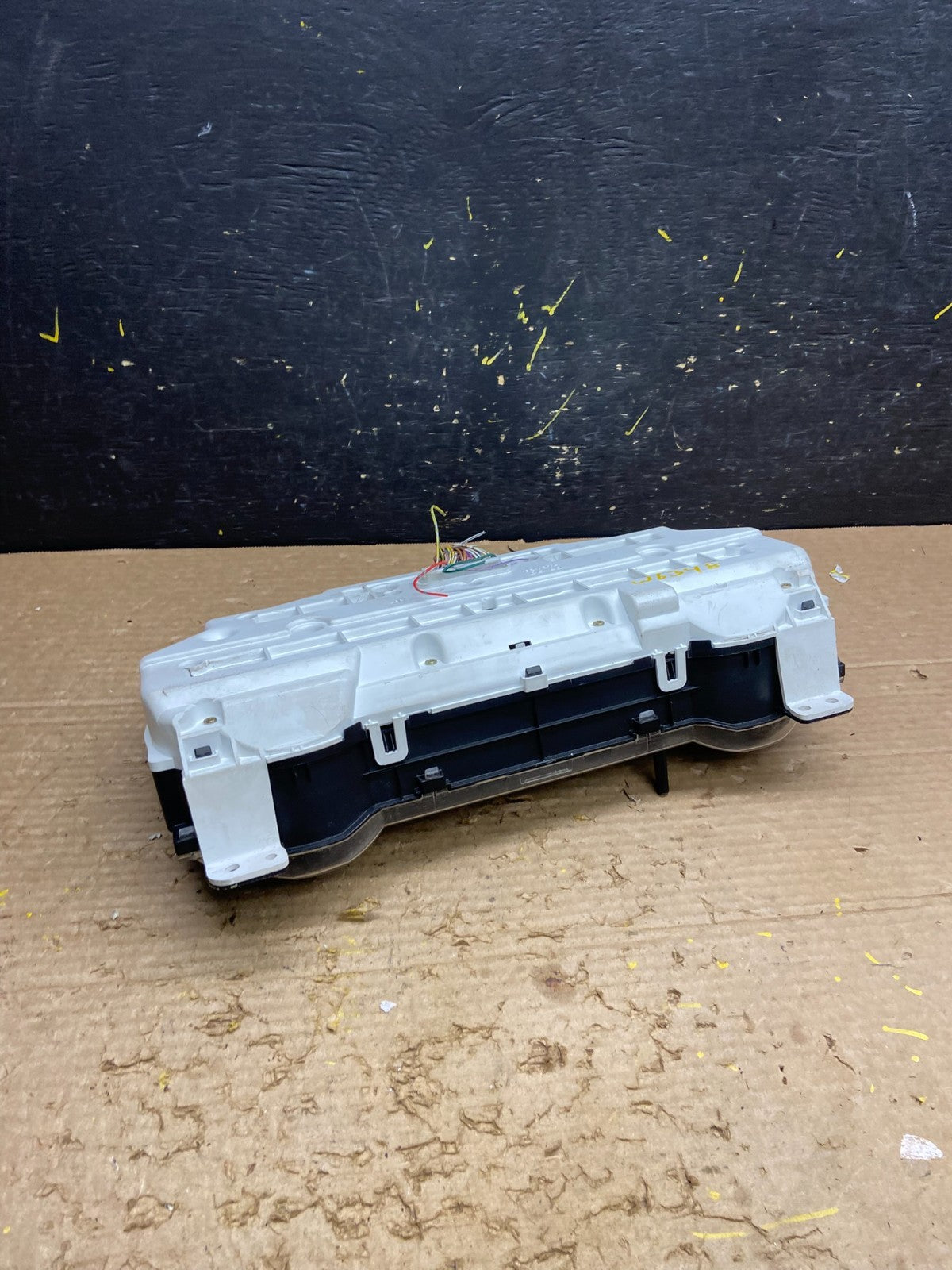2004 2005 Toyota Sienna Speedometer Cluster Gauge W6348 DG5