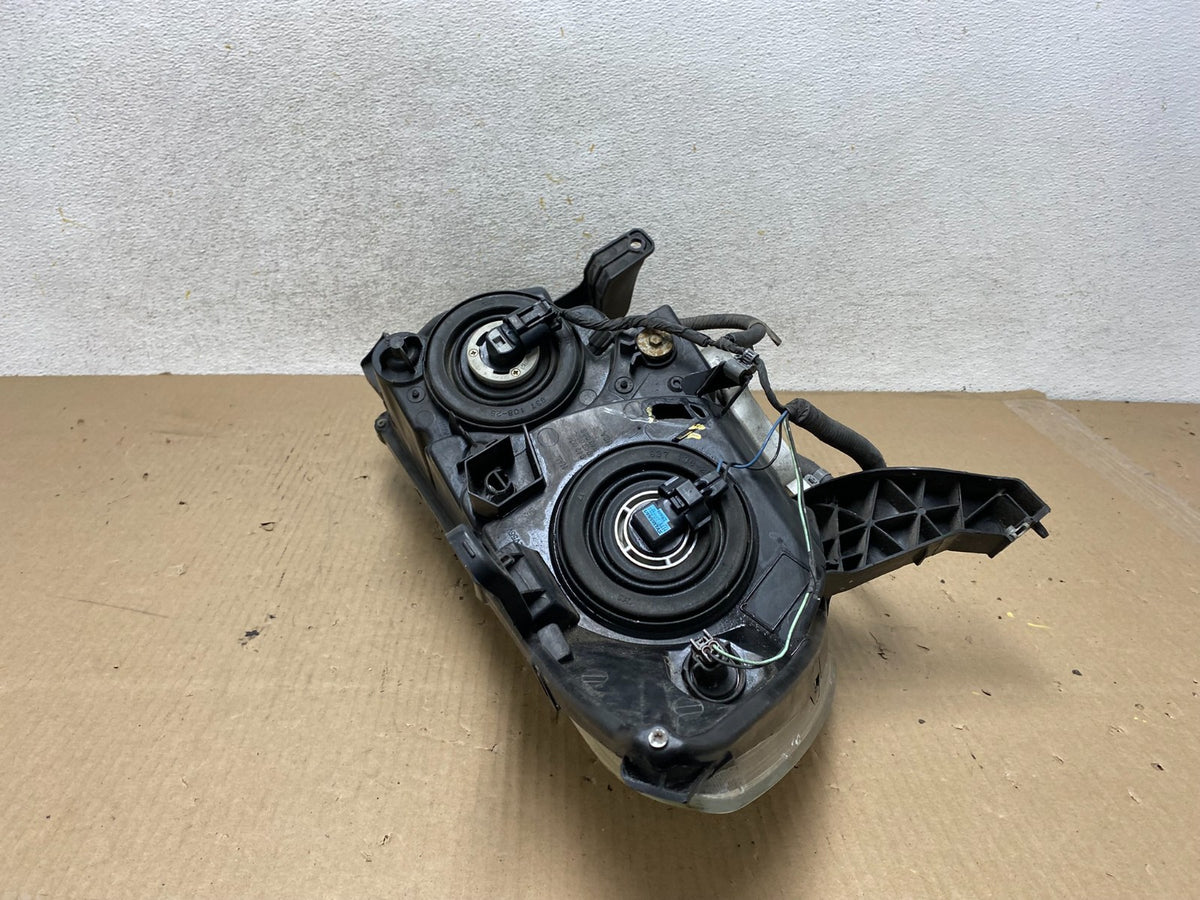 2013 - 2016 Nissan Pathfinder Left Driver LH Side Headlight Halogen AH58179