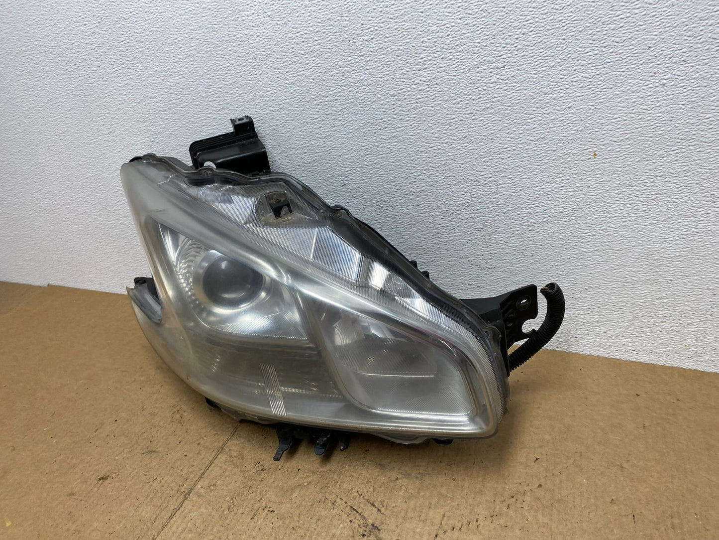 2009 - 2014 Nissan Maxima Headlight Right Passenger Xenon HID Oem AC3641 DW1