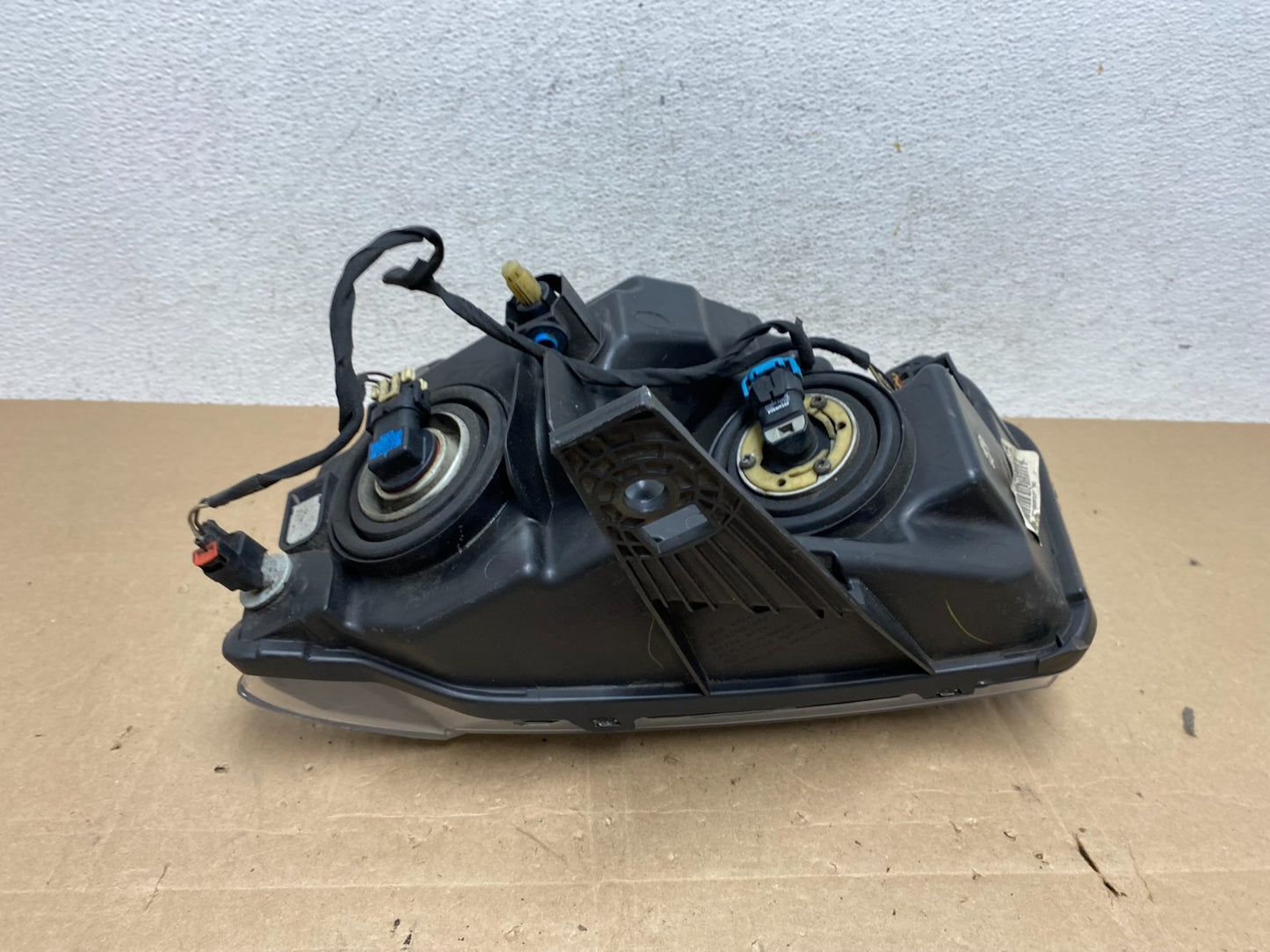 2011-2013 Jeep Grand Cherokee Right Passenger Halogen Headlight AE5080 DW5