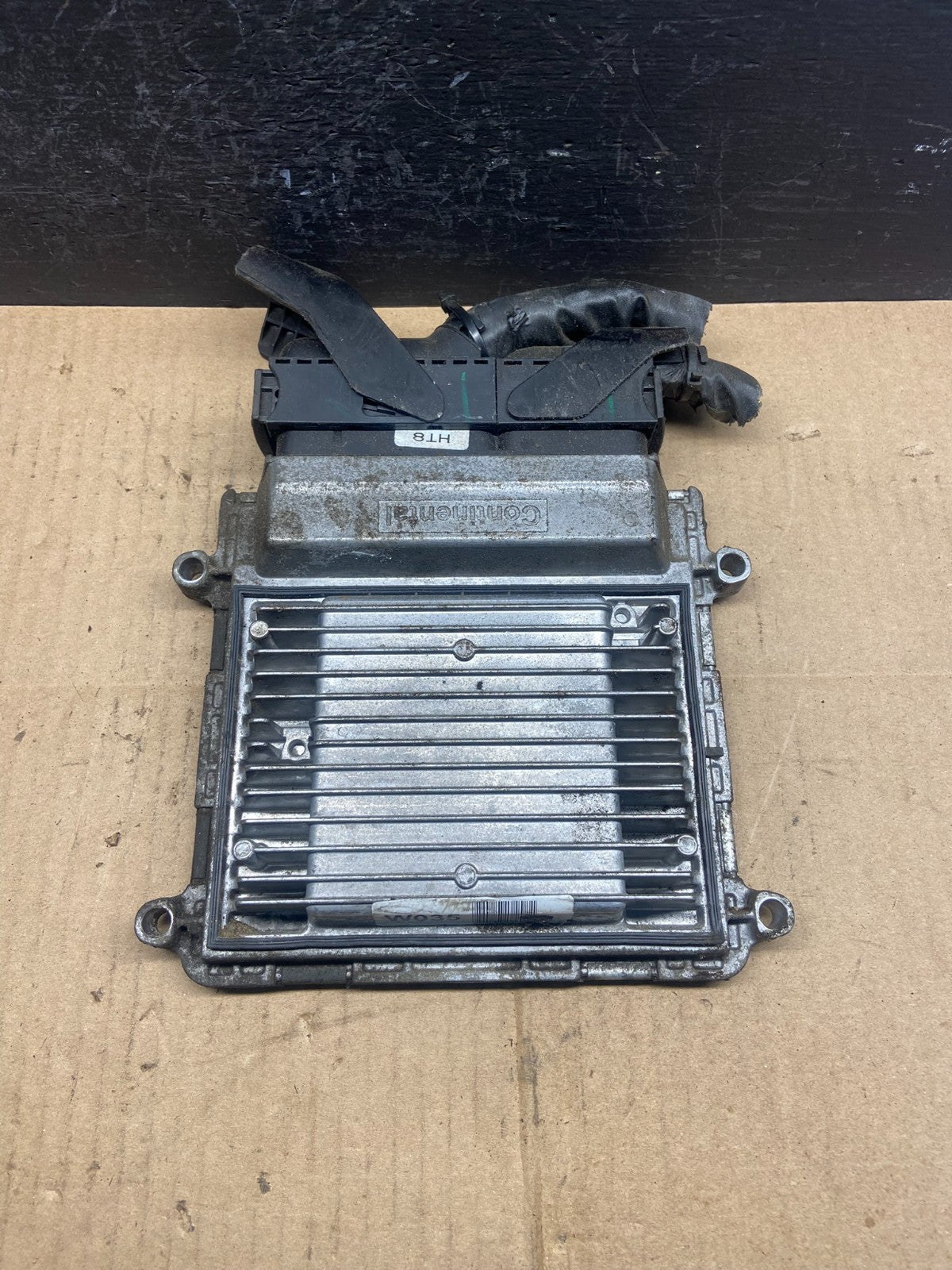2009 to 2010 Hyundai Sonata Engine Control Unit ECU Module 39100-2g351 ad1817 DG1