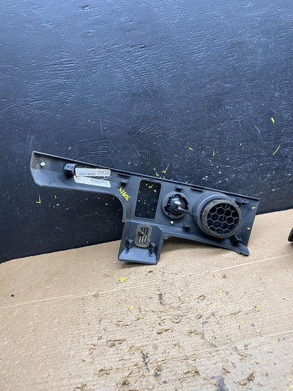 2009 2010 Ford F150 Center Left Dash Trim Bezel Air Vent OE x1606 DG3