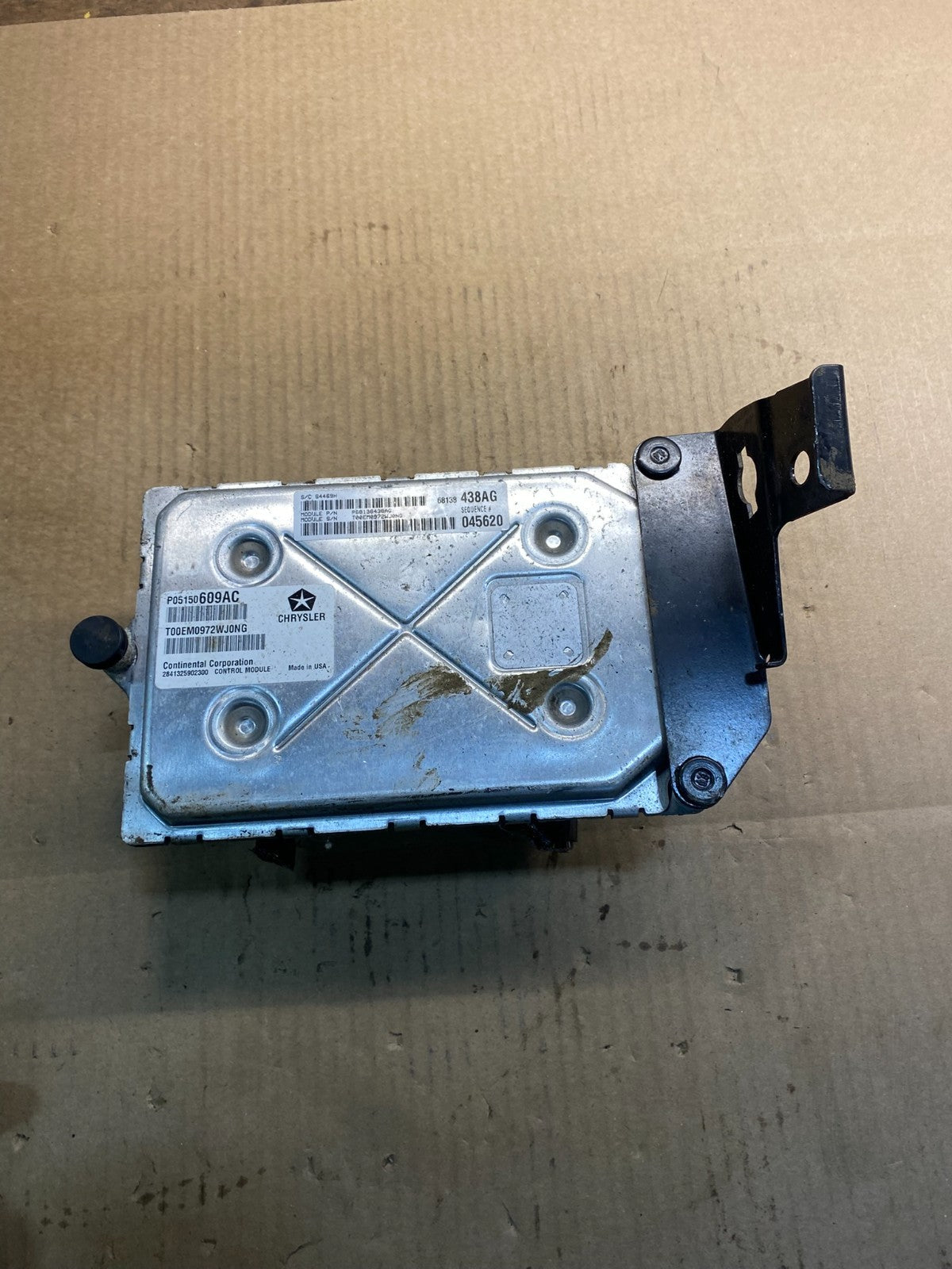 2012 Dodge Charger Chrysler Engine Control ECU ECM p68138438ag Z4697 DG2