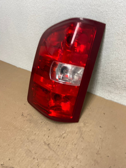 2007 to 2013 Chevrolet Silverado Left Driver LH Side Tail Light AG4245 LK1