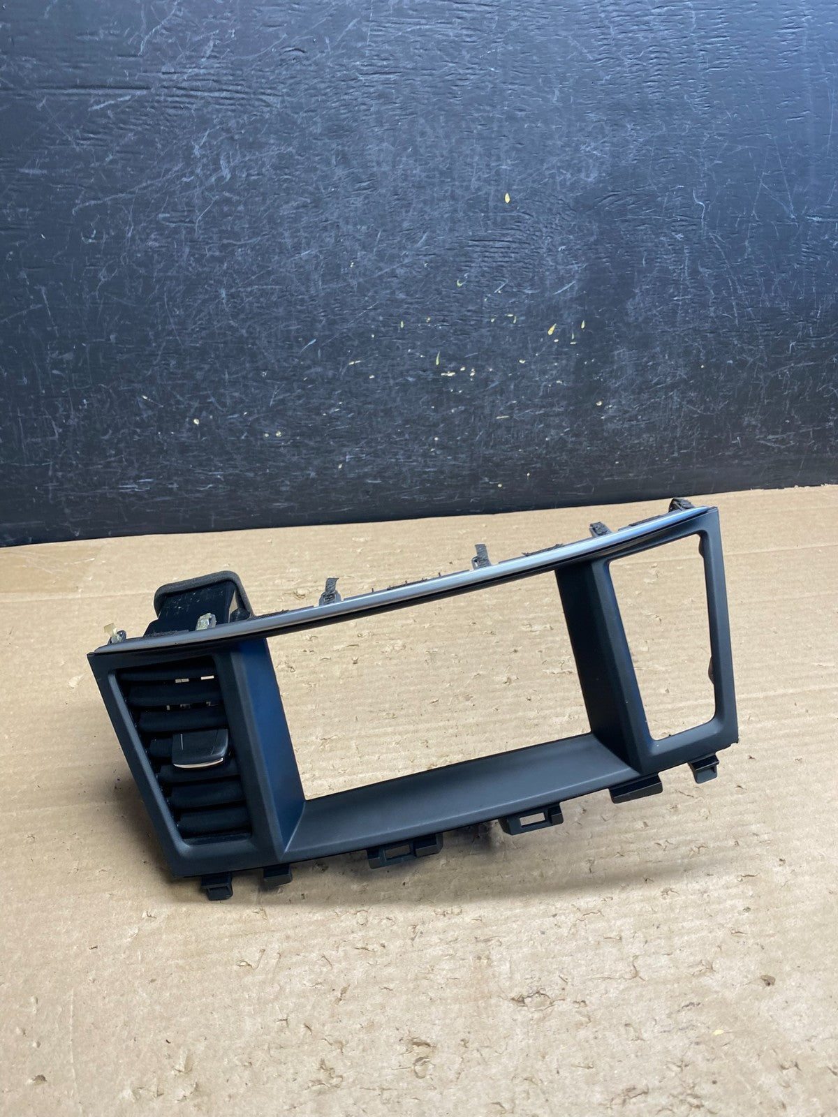 2013-2015 Infiniti JX35 QX60 Dash Center Screen Radio Display Bezel ag8393 DG0