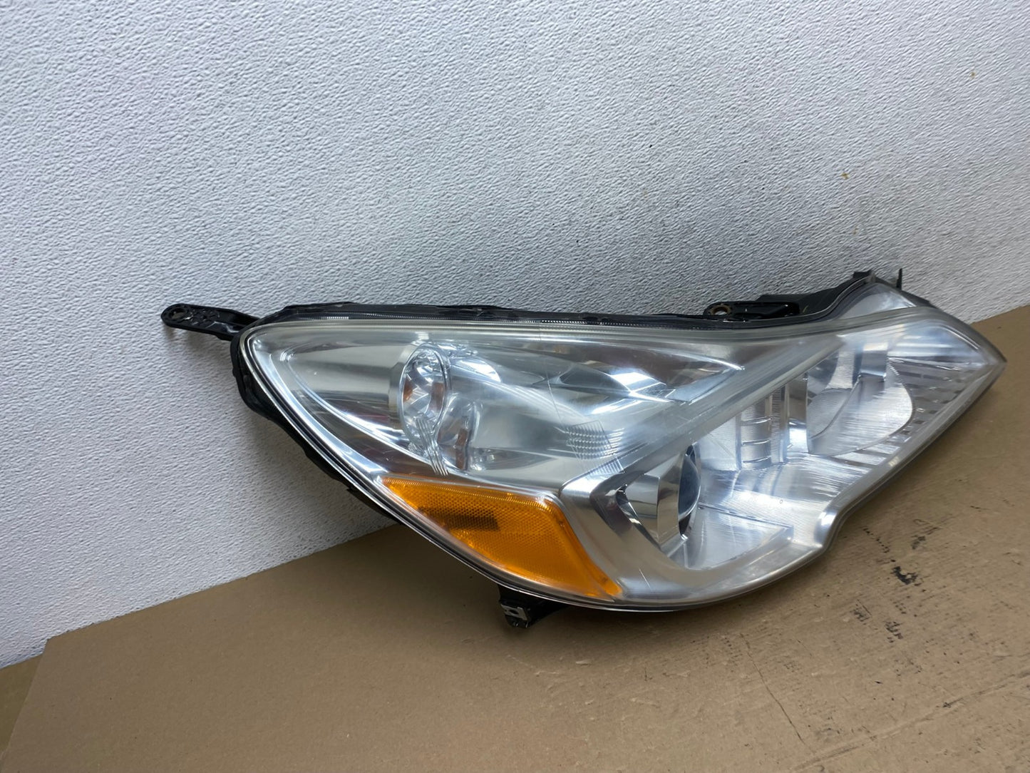 2013 - 2014 Subaru Legacy Outback Right Passenger Headlight AF4470 LK2