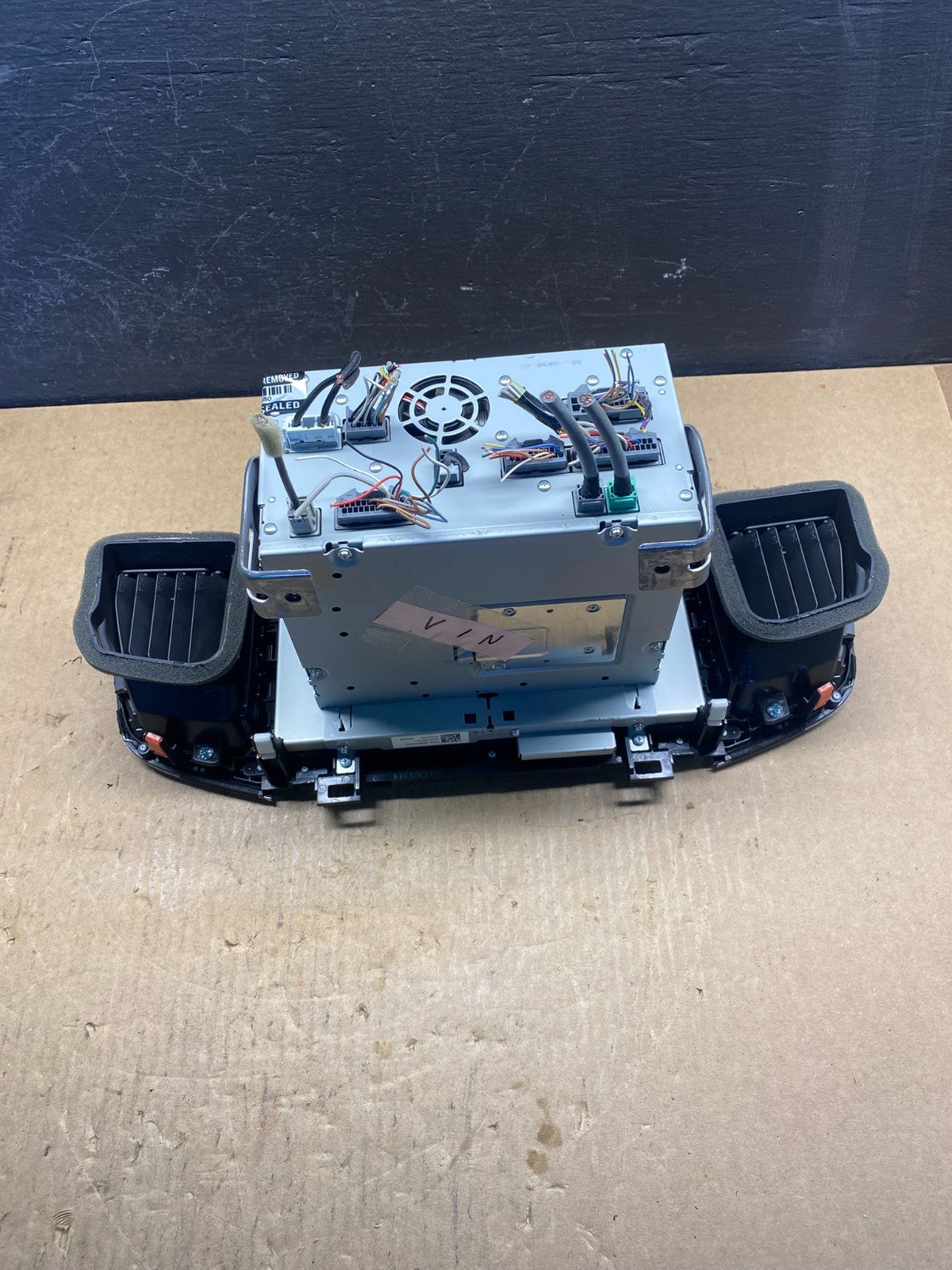 2017-2018 Honda Ridgeline AM FM Radio Screen Display Navi Air Vent AC7119 DG5