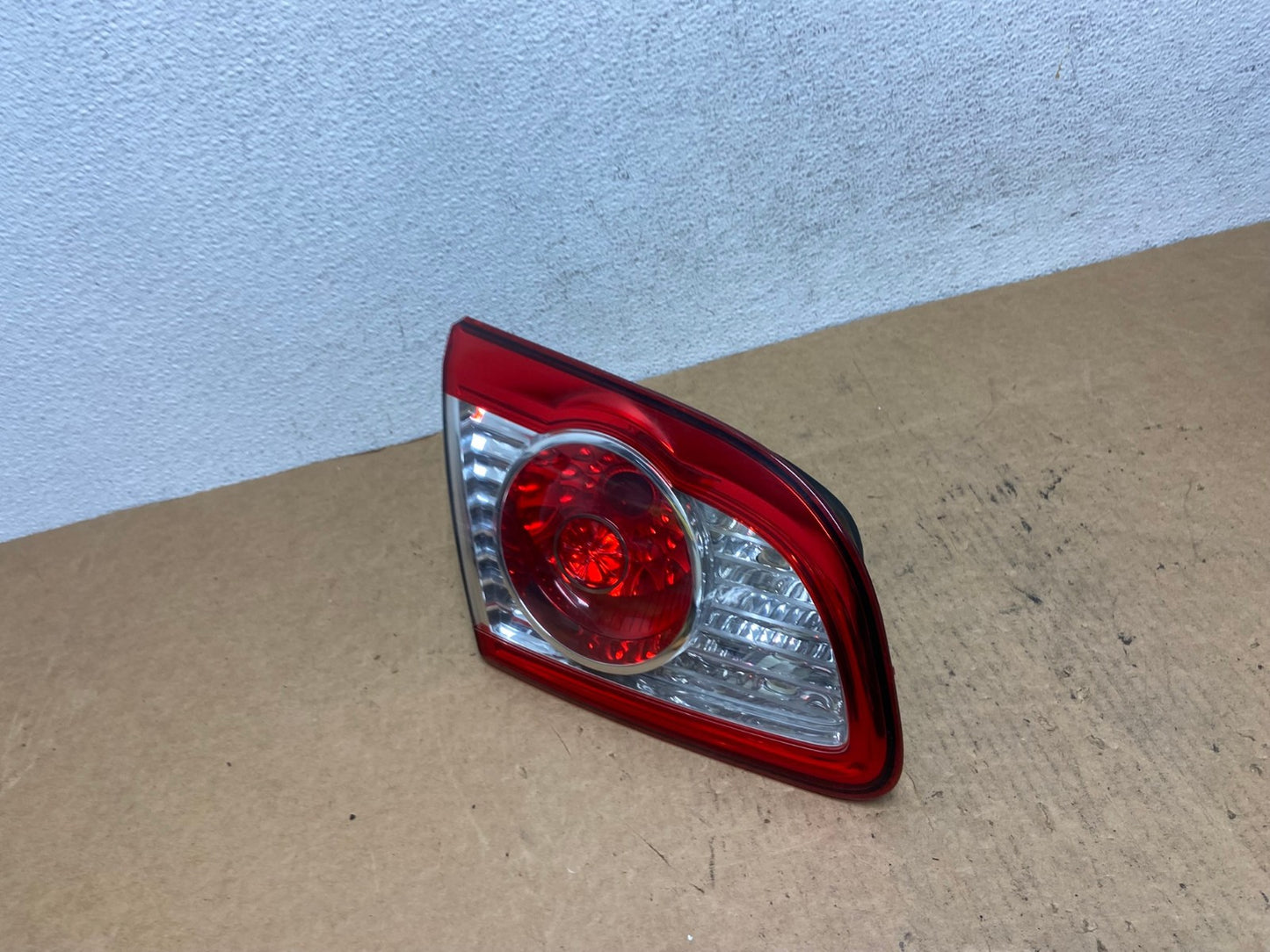 2010-2012 Hyundai Santa Fe Left Driver LH Inner Tail Light AD4717 LK1