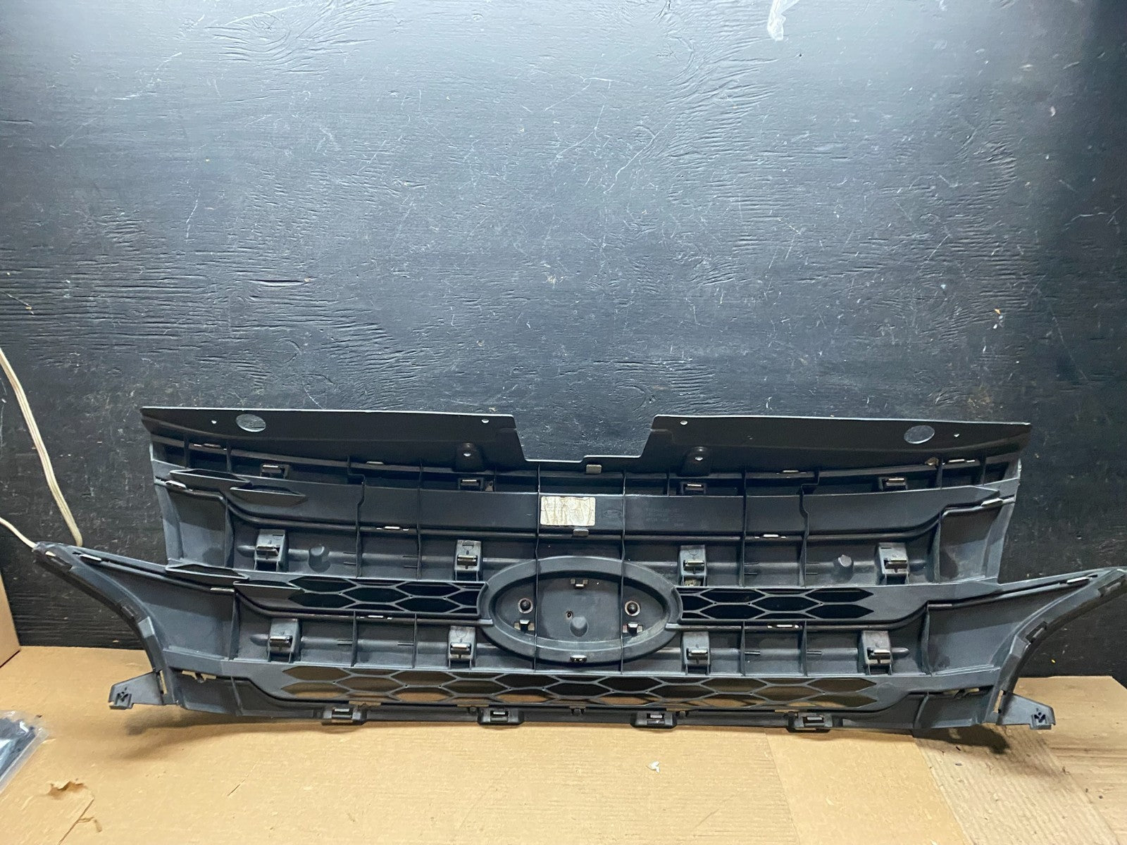 2011 2012 2013 Ford Edge Front Upper Chrome Grille Grill Oem v6959 DG5