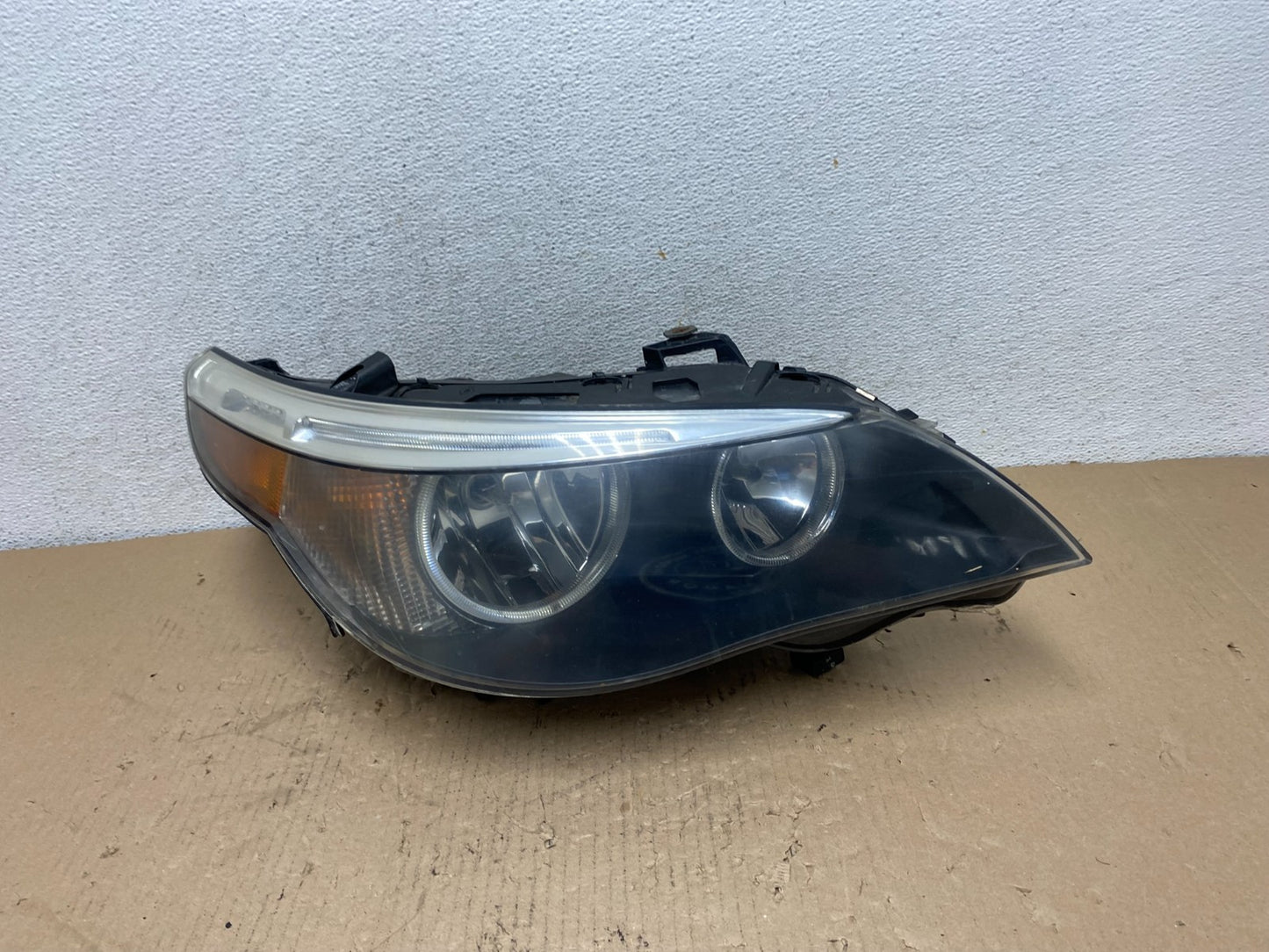 Halogen 2004 -2007 BMW 535i 5 Series Right Passenger Side Headlight AF3229 DW0