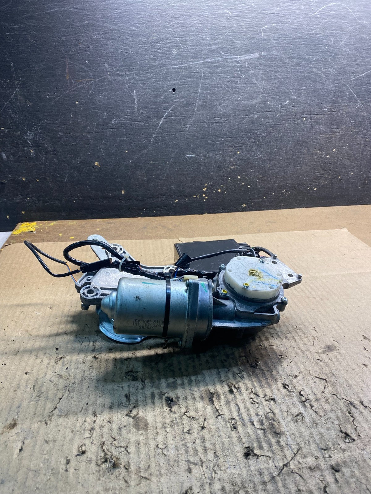 2009-2012 GMC Acadia Power Motor Liftgate Tailgate Control Module Z5035 DG1