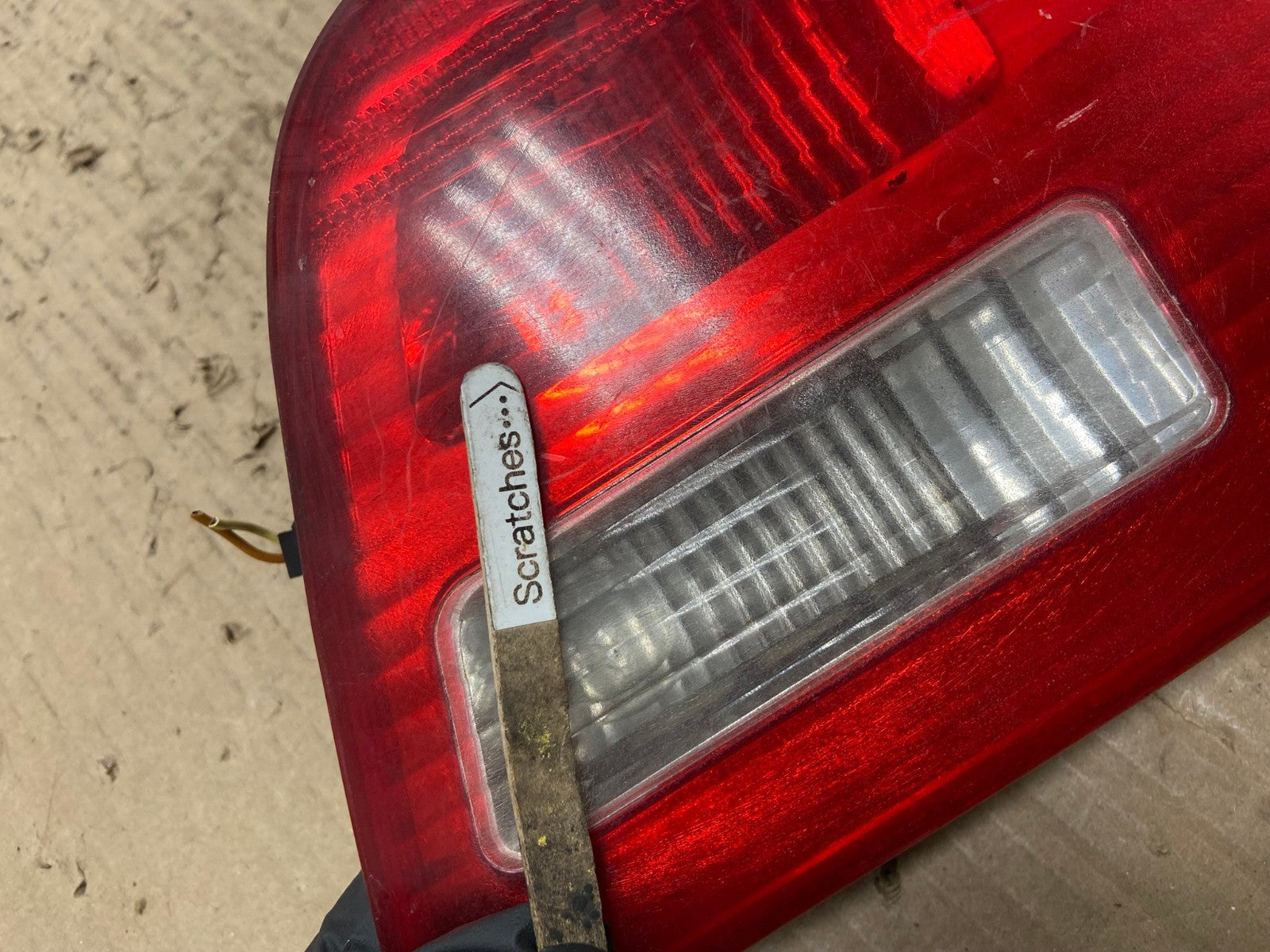2004 2005 2006 Bmw X5 Left Driver Lh Inner Tail Light AF7243 LK3