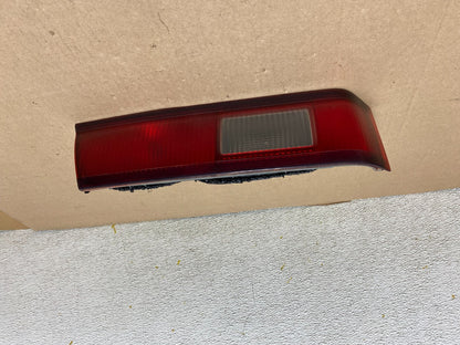 1997 1998 1999 Toyota Camry Tail Light Inner Left Driver LH Inner Oem M9962 DW0