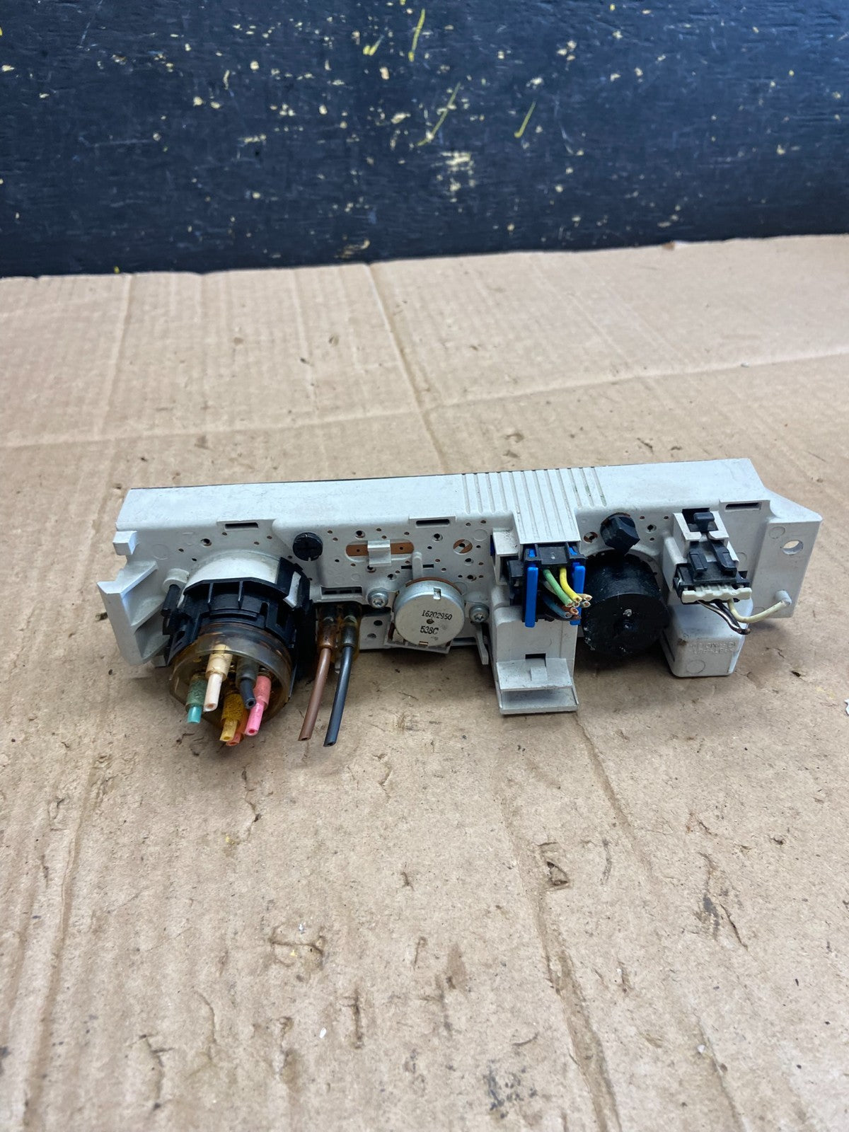 2001 - 2007 GMC Chevrolet Express 1500 Climate Control A/C aa8066 DG3