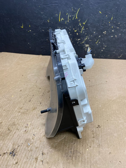 2017 2018 2019 Ford E350 VAN Gauge Speedometer Cluster AD1712 DG2